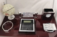 מעמד שולחני יוקרתי 7023 למשרד ליקיריכם מנהטן