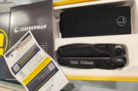 אולר רב תכליתי Surge מושחם Leatherman לדרמן יבואן רשמי