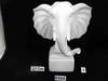 לבן