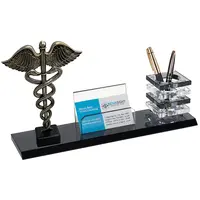 מעמד קריסטל סמל הרפואה עם כוס לעטים ומעמד לכרטיסי ביקור 5310