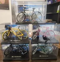 מעמד מארז תצוגה 5381 אופני ספורט 1:8 במבחר צבעים